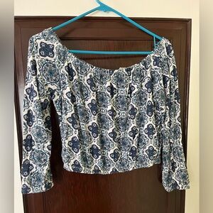H&M Navy and White Patterned crop top